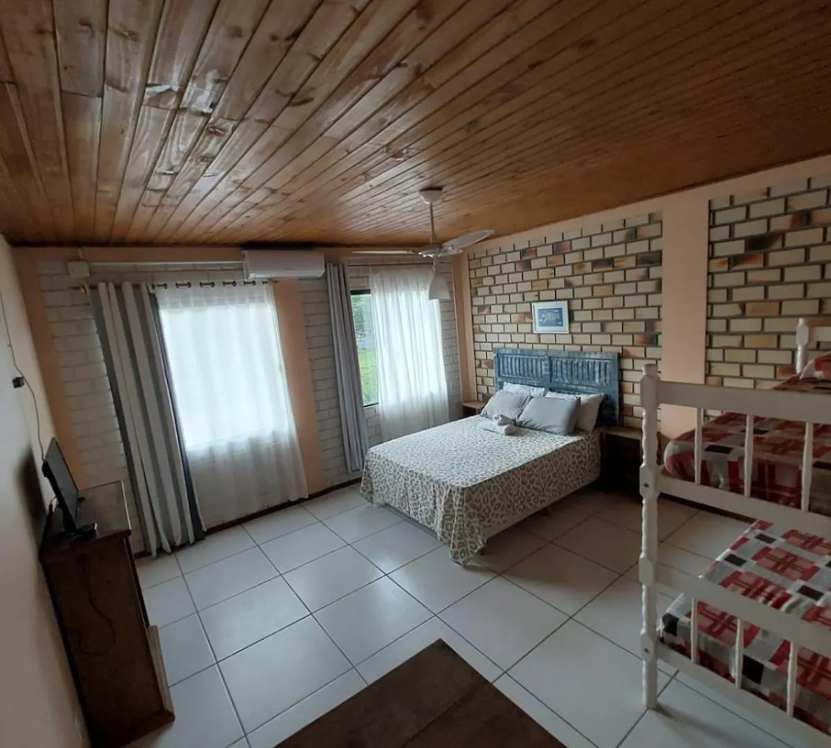 Hospedagem Da Gi Hotel Praia do Rosa